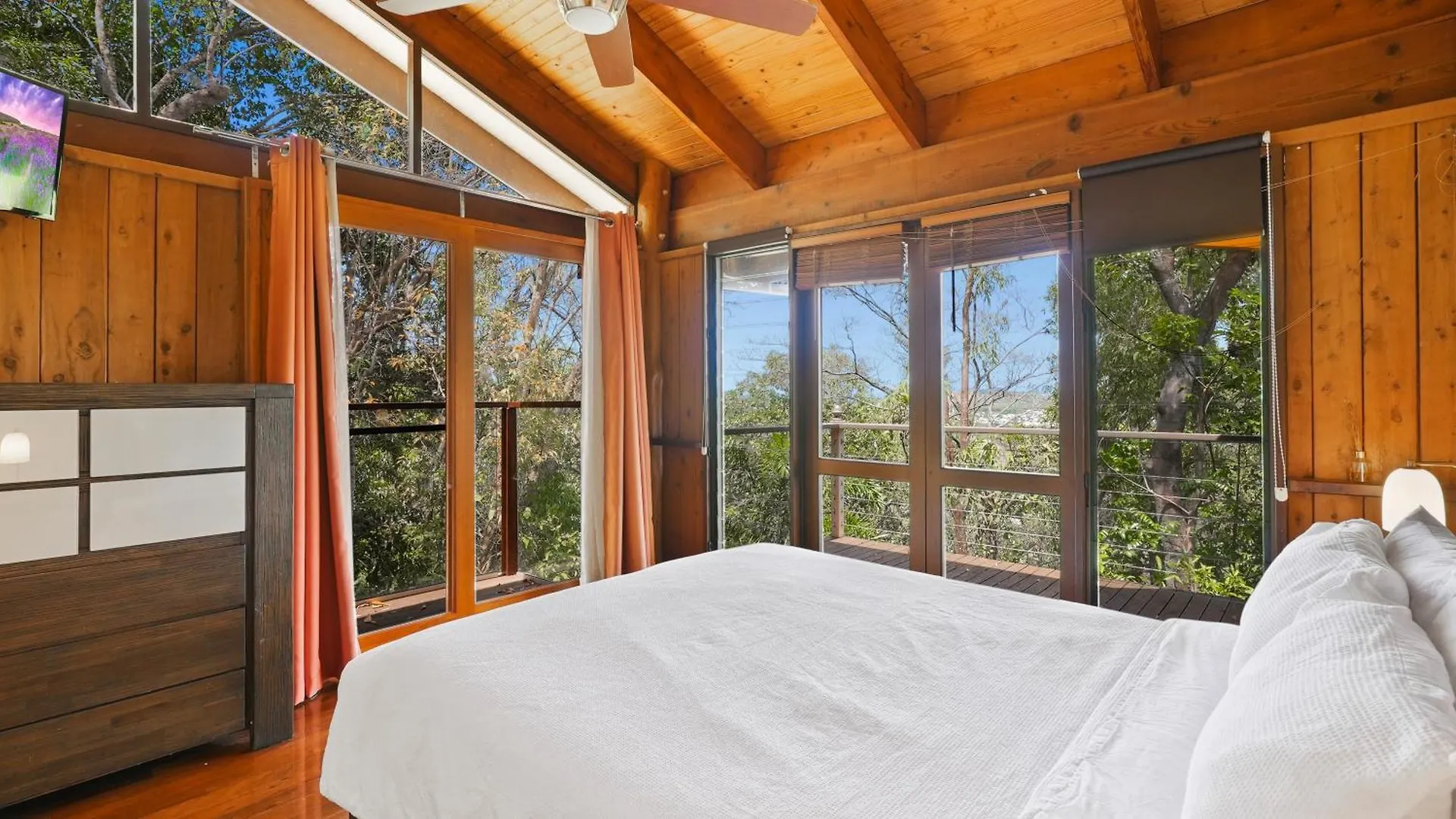 Rainforest Treehouse Sanctuary - With Ocean Views Smithfield 0*,