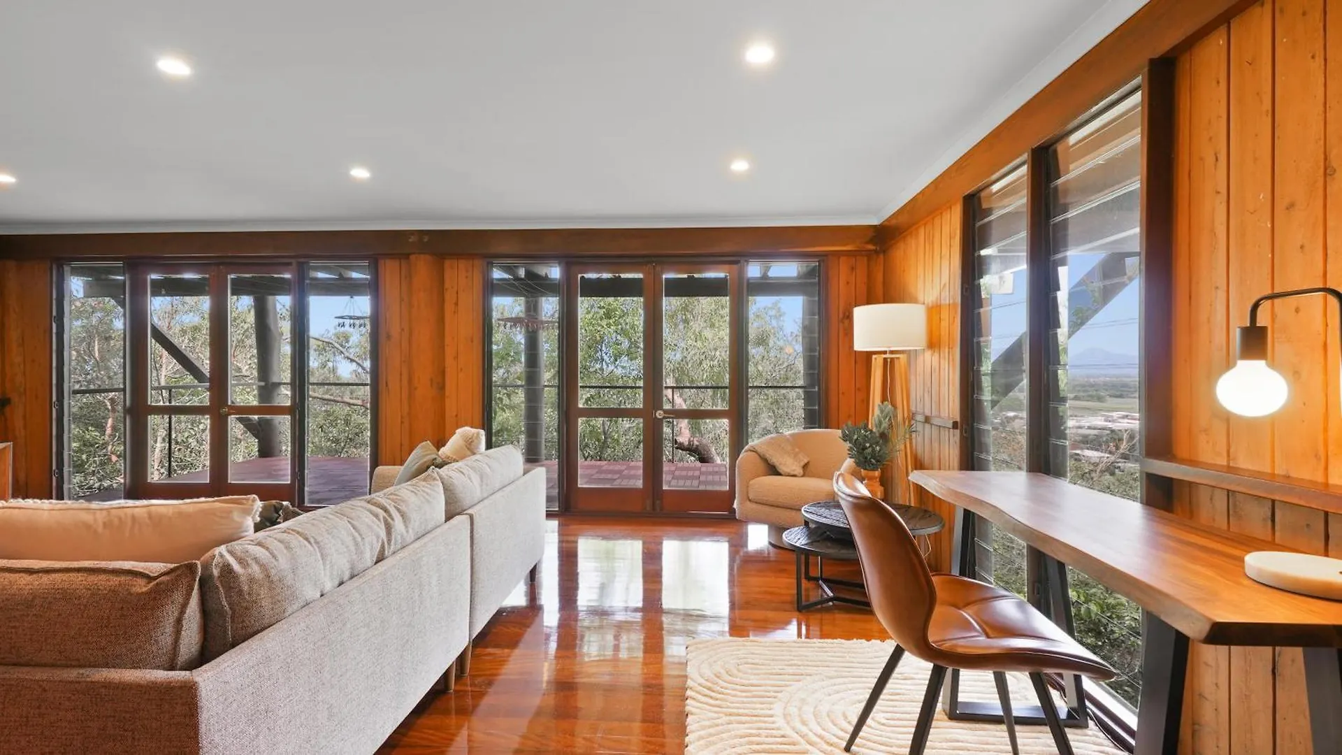 Rainforest Treehouse Sanctuary - With Ocean Views Smithfield Australia